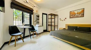 Robin House - Image 2