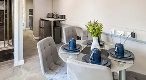 Four Oaks Cottage - Image 4