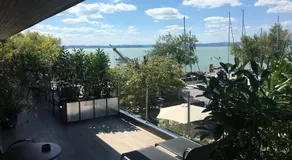 Calypso Lakeside Rooms & Lux Apartments - Image 4