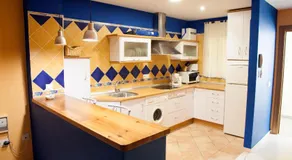 Apartamento con encanto junto a la playa y en el centro del pueblo - Image 3