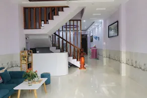Gau - Image 2