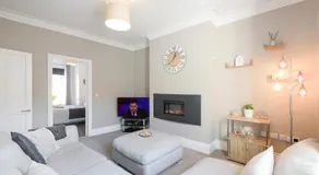The Abbey Apartment - Image 4