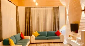 Black Cat Villa's - Image 2