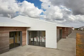 Seljavellir Guesthouse - Image 4