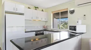 Beachfront penthouse - Image 2