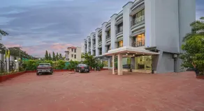 Hotel Aristro Lonavala - Image 4