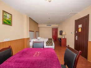 Junlin Jingxiu Hotel - Image 4