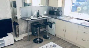 DUNOON - TOWN CENTRE HOLIDAY HOME APARTMENT - Image 3
