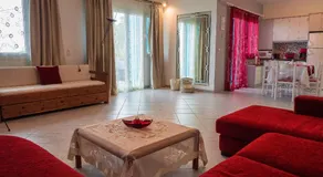 Xenia Apartment - Image 2