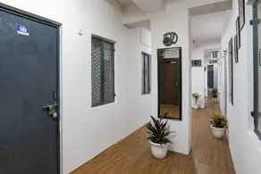 Hotel O Malviya Nagar Inn - Image 4