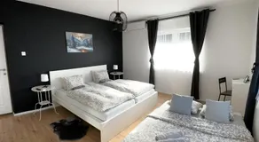 4 STARS ROOMS Near Airport - Image 2