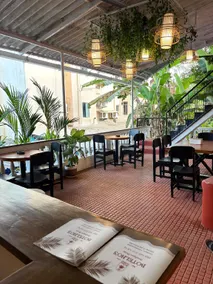 Suite with aquarium in Panjim - Image 4