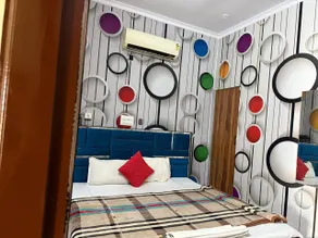 Home stay Hotel - Image 5