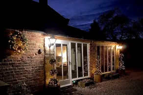 Grange Farm Lodge - Image 5