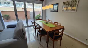 Badalona Beach Apartment - Image 4