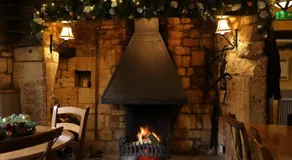 Eight Bells Inn - Image 5