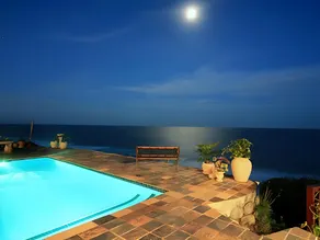 All Seasons Bed And Breakfast - Image 2