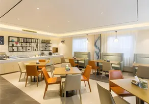 City Comfort Inn Guigang Zhongshan High Speed Railway Station - Image 5