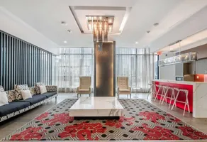 Front West Suites - Image 2