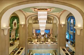 Crowne Plaza Hotel Dubai - Image 4