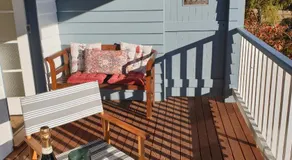 Huon Belle Homestead - Image 2