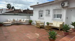 Hostal Apartamentos Playa del Palo - Image 5