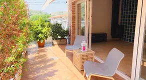 Barcelona Village Homestay - Image 2