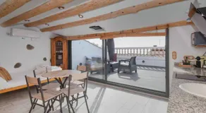 Marina Vila House, Vista Playa - Image 2