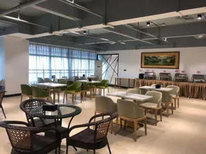 Jiangmen Yiqing Hotel (Gujing Diwang Plaza) - Image 2