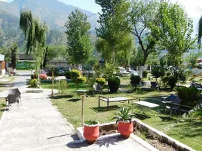Pine View Hotel & Restaurant Balakot - Image 5