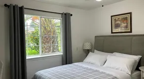 Private Suites - Image 2