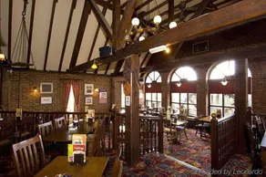 Premier Inn Eastbourne - Image 5