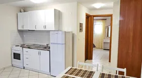 Bungalow White Apartment  - Image 5