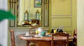 La Maison Charmante - Image 2