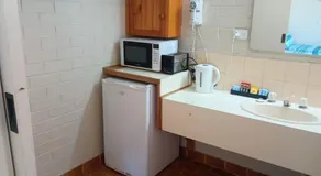 Cann Valley Motel - Image 5