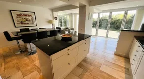 North Quay - Pet friendly Luxury Townhouse overlooking Bembridge Harbour - Image 3