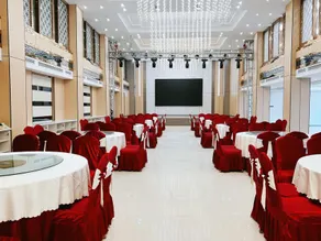 creative Times International Hotel - Image 2