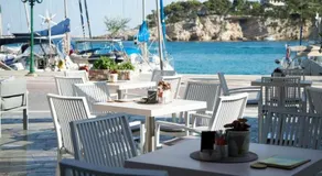 Alkyon Hotel - Image 2