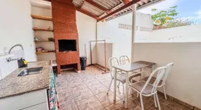 Casa espaçosa com ar em todos os quartos - Image 4