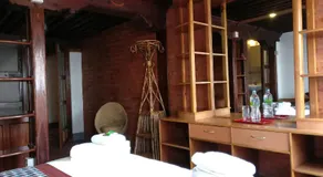 Hiranya Guest House - Image 2
