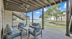 Lakefront Retreat Swim, Park Boat & Paddleboard - Image 3