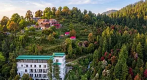 LA Riqueza Dhanolti View - View of Valleys & Mountains - Private Parking - Near to Eco Park & Surkanda Devi Temple - Image 3