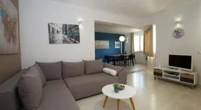 Guest house LUCIJA with swimming pool - Image 2