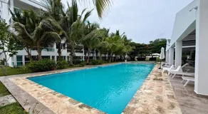 Palm Paradise Condo Pool & Beach - Image 3