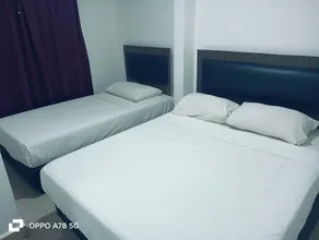88 Star Hotel - Image 5