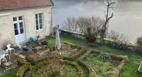 Noble Nicolas - Julie House - Image 3