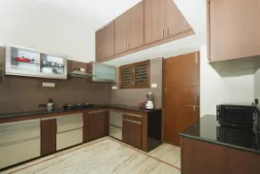 3BR Urban Escape Your Ideal Stay - Image 4
