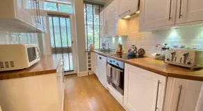 Old Abbey Cottage - Image 2