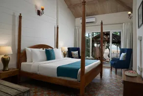 LaRiSa Resort, Morjim - Image 2
