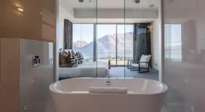 Views on Edinburgh, a Relax it's Done luxury holiday home - Image 5